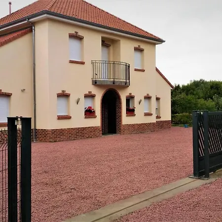 De La Pommeraie 8 Mn D'arras * Riviere (Pas-de-Calais)